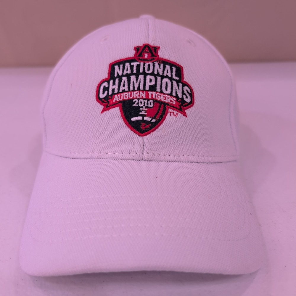 Auburn Tigers National Champions 2010 Under Armour Hat Cap Adjustable - Picture 1 of 6
